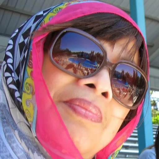Leonora Cruz