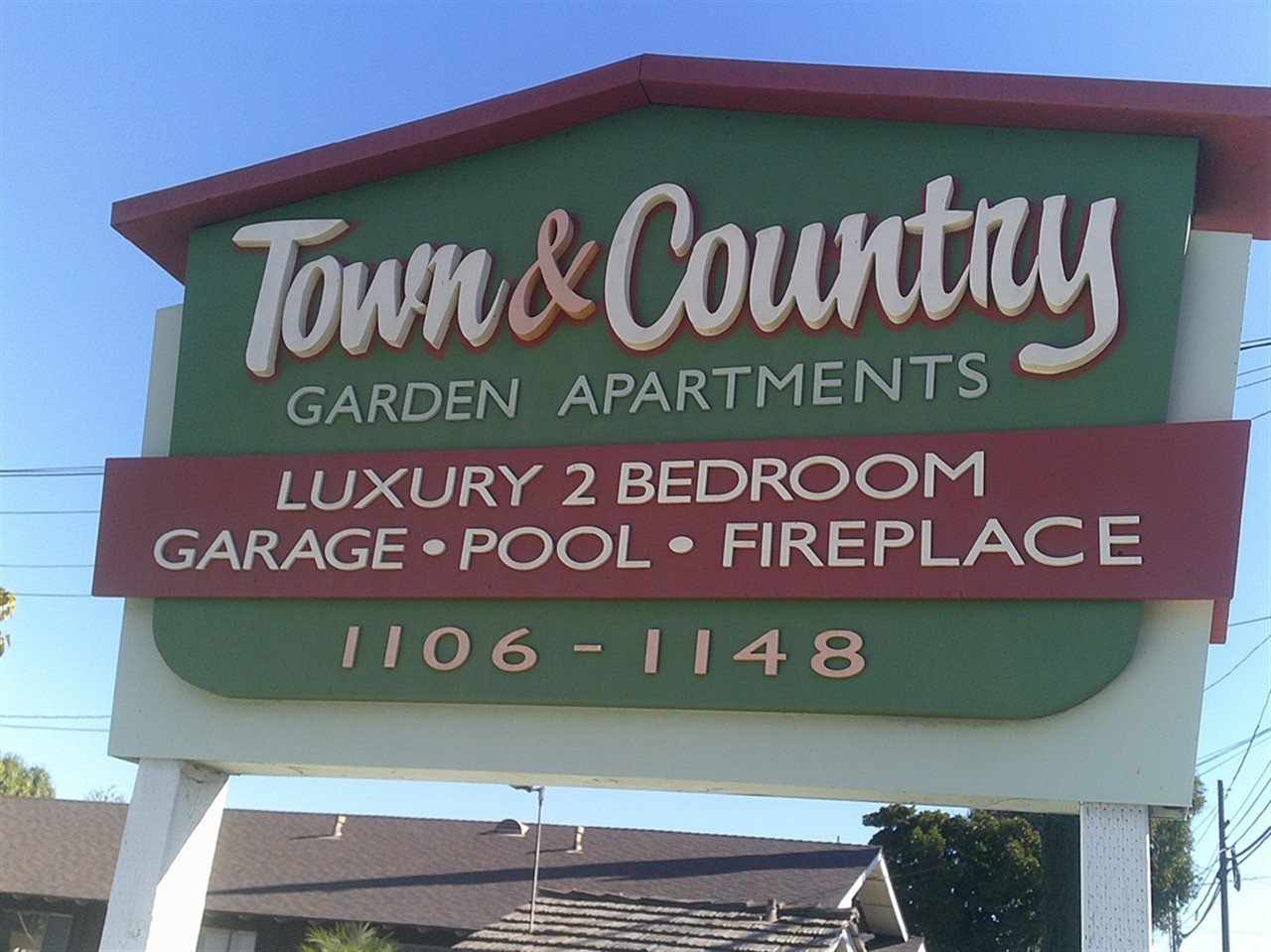 Apartment building at 1106 E Washington Ave Town Amp Country during a balcony and walkway inspection