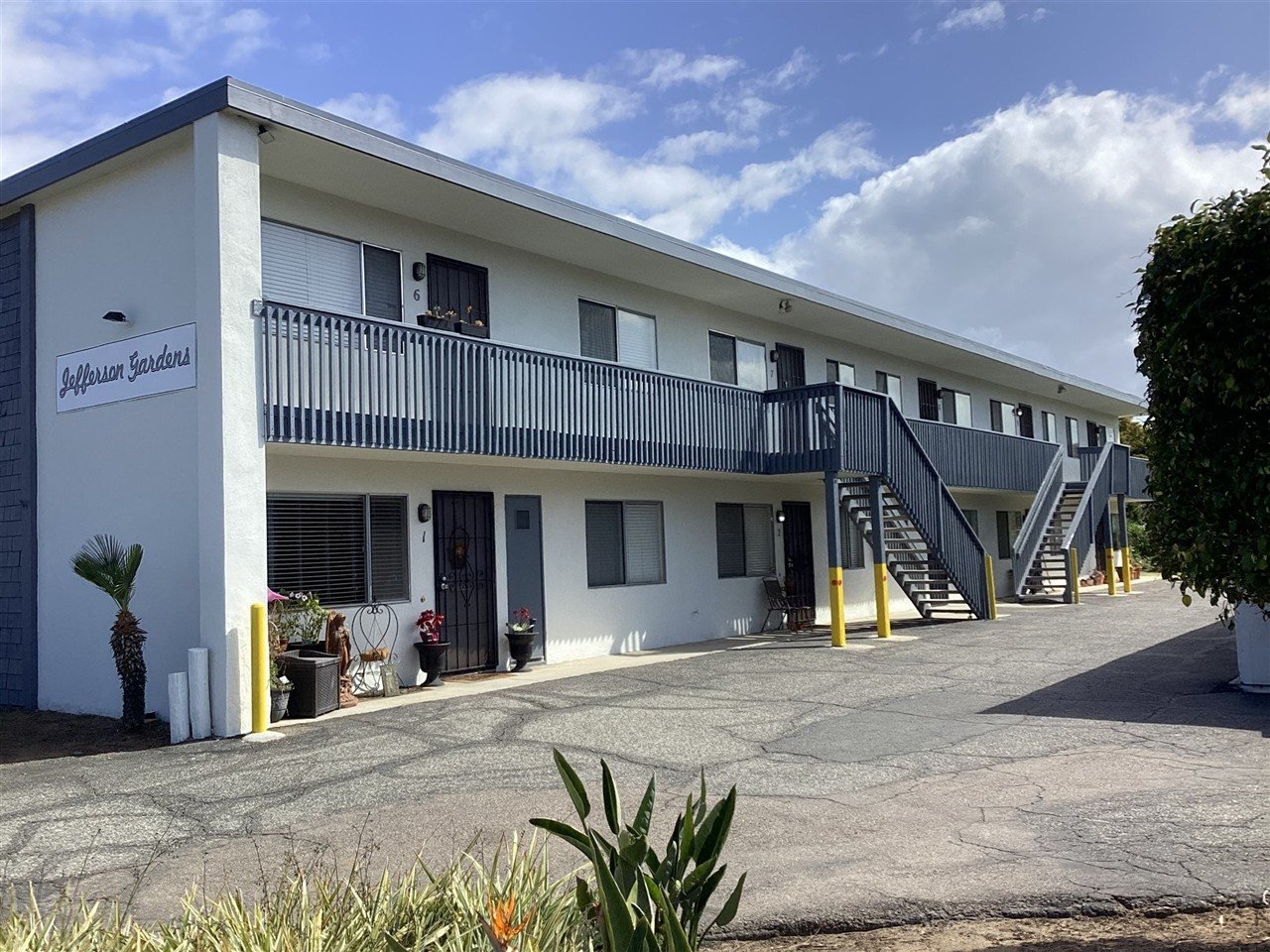 Apartment building at 2664 Jefferson St Carlsbad during a balcony and walkway inspection