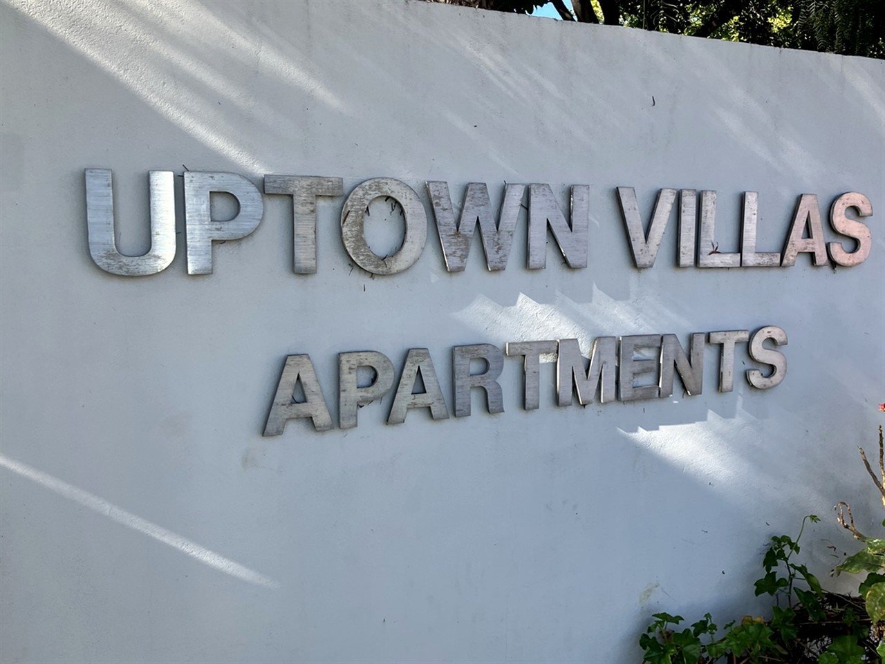 Apartment building at 2675 G St Uptown Villas during a balcony and walkway inspection