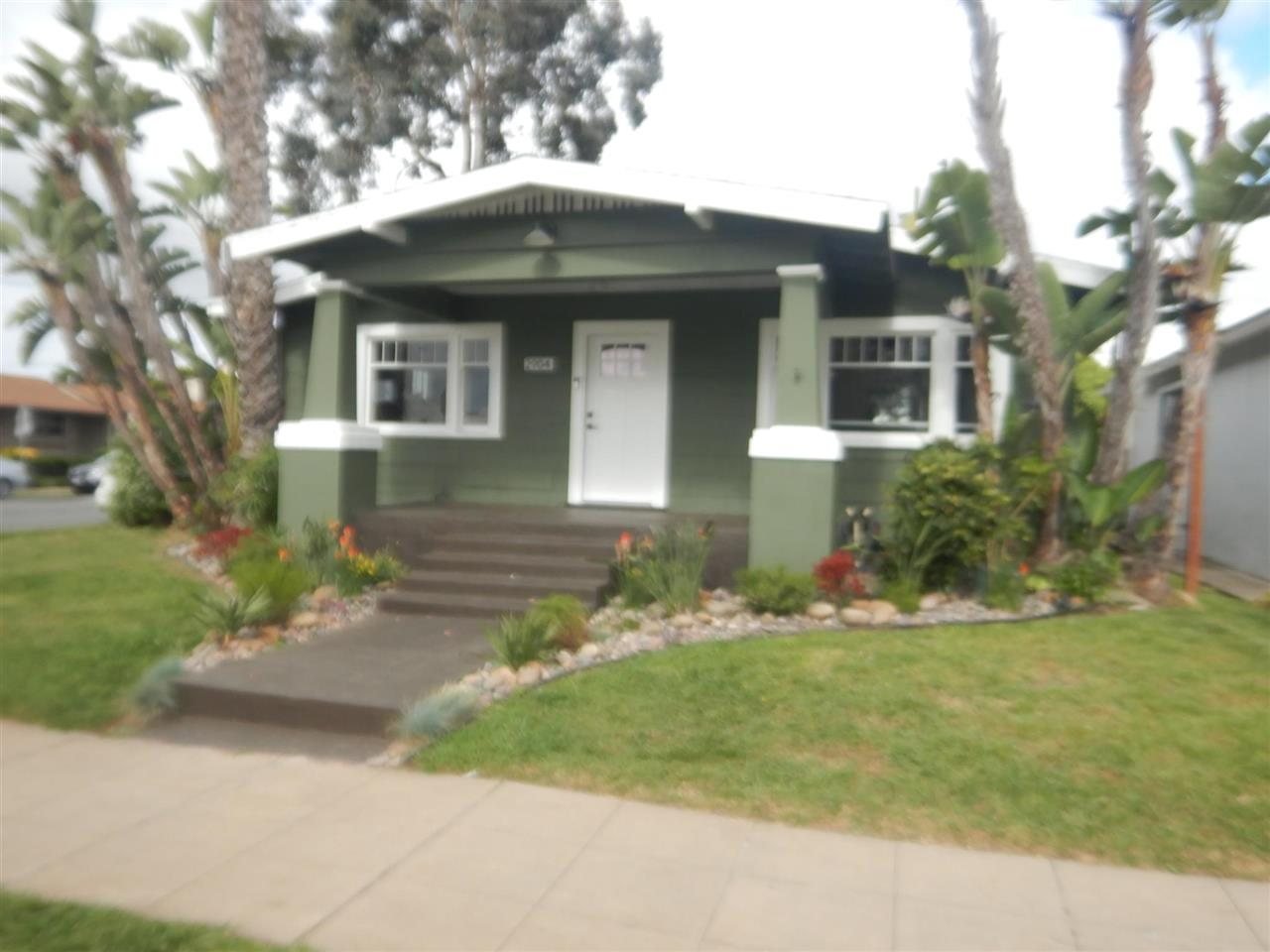 Apartment building at 2904 Felton St San Diego during a balcony and walkway inspection
