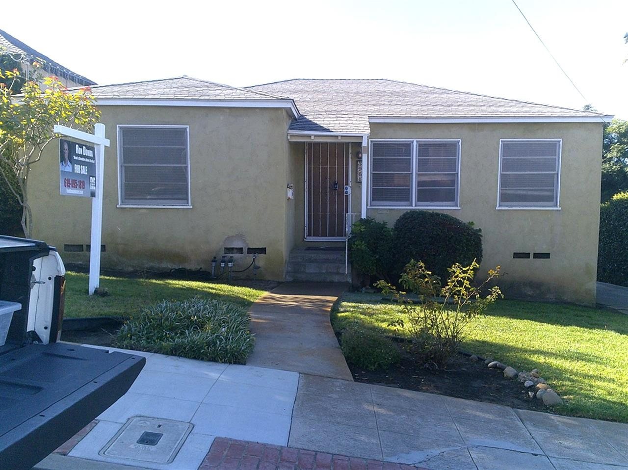 Apartment building at 3961 Wildwood Rd San Diego during a balcony and walkway inspection