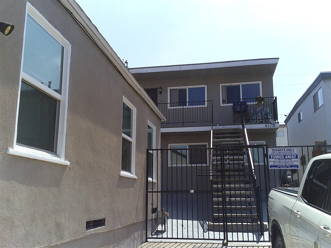 Apartment building at 4173 Altadena Ave San Diego during a balcony and walkway inspection