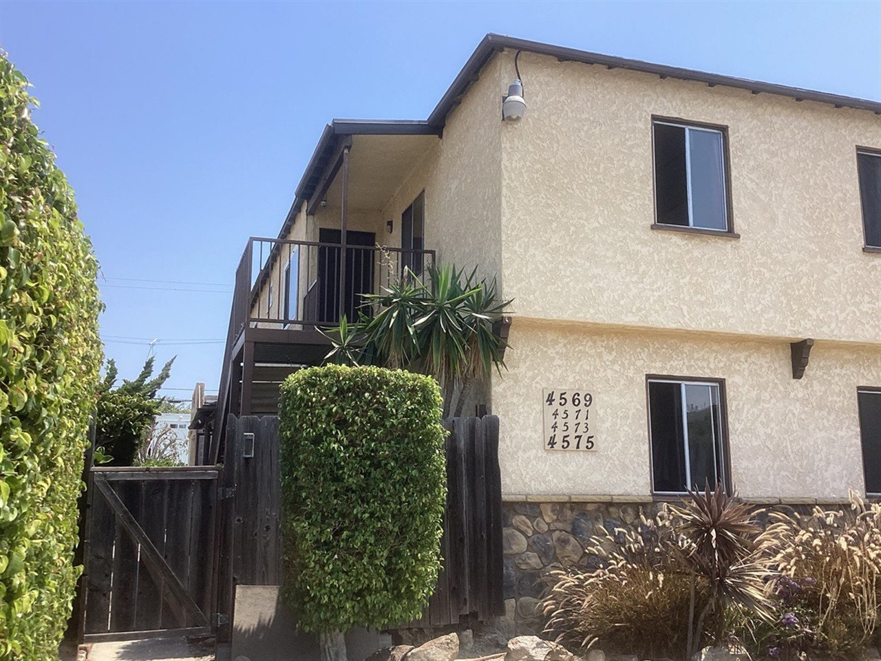 Apartment building at 4569 4575 34Th St San Diego during a balcony and walkway inspection